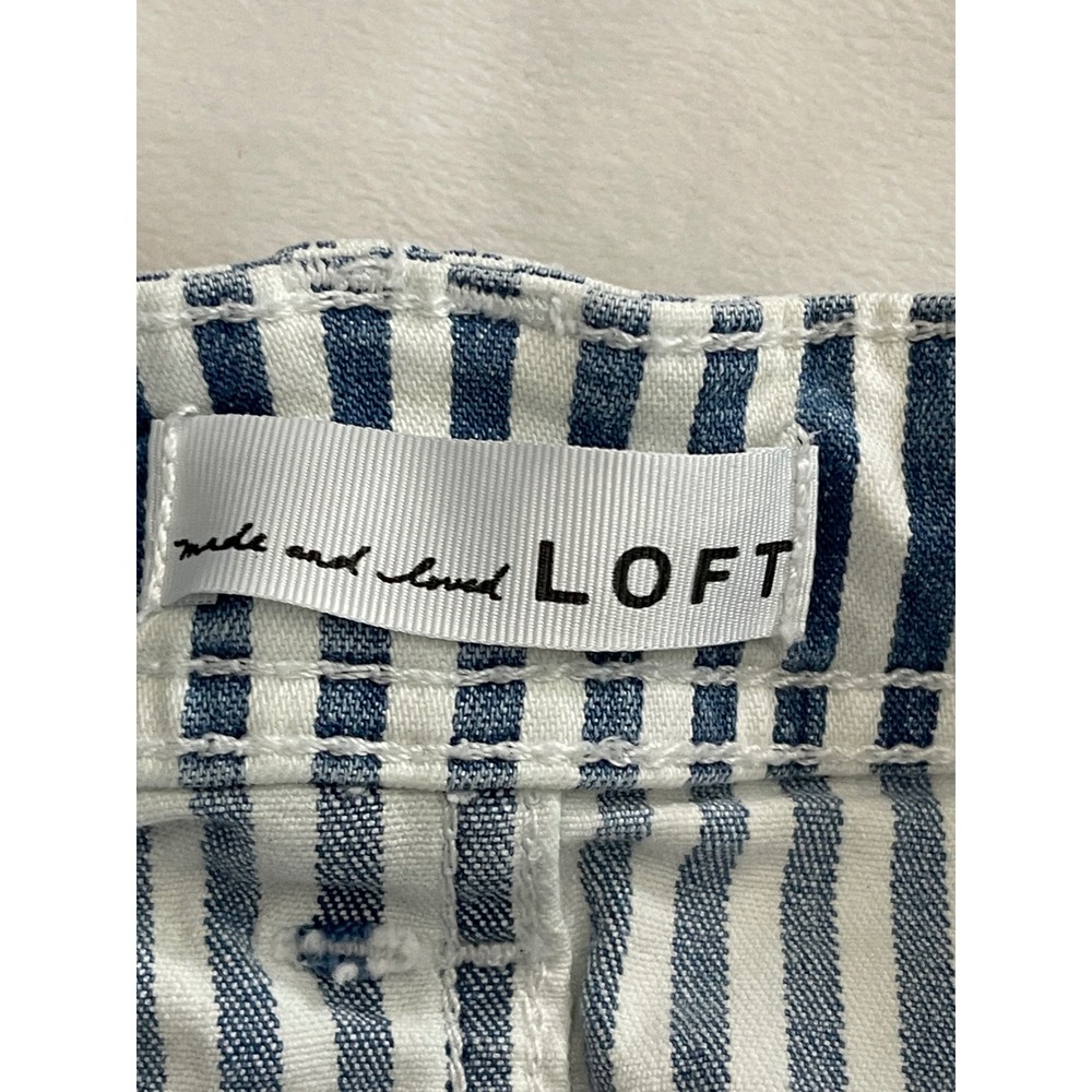 LOFT Denim Mini Skirt Womens 8 Blue White Striped Button Front Utility Pocket - Picture 3 of 9